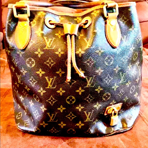 Louis Vuitton Handbags - Louis Vuitton Purse